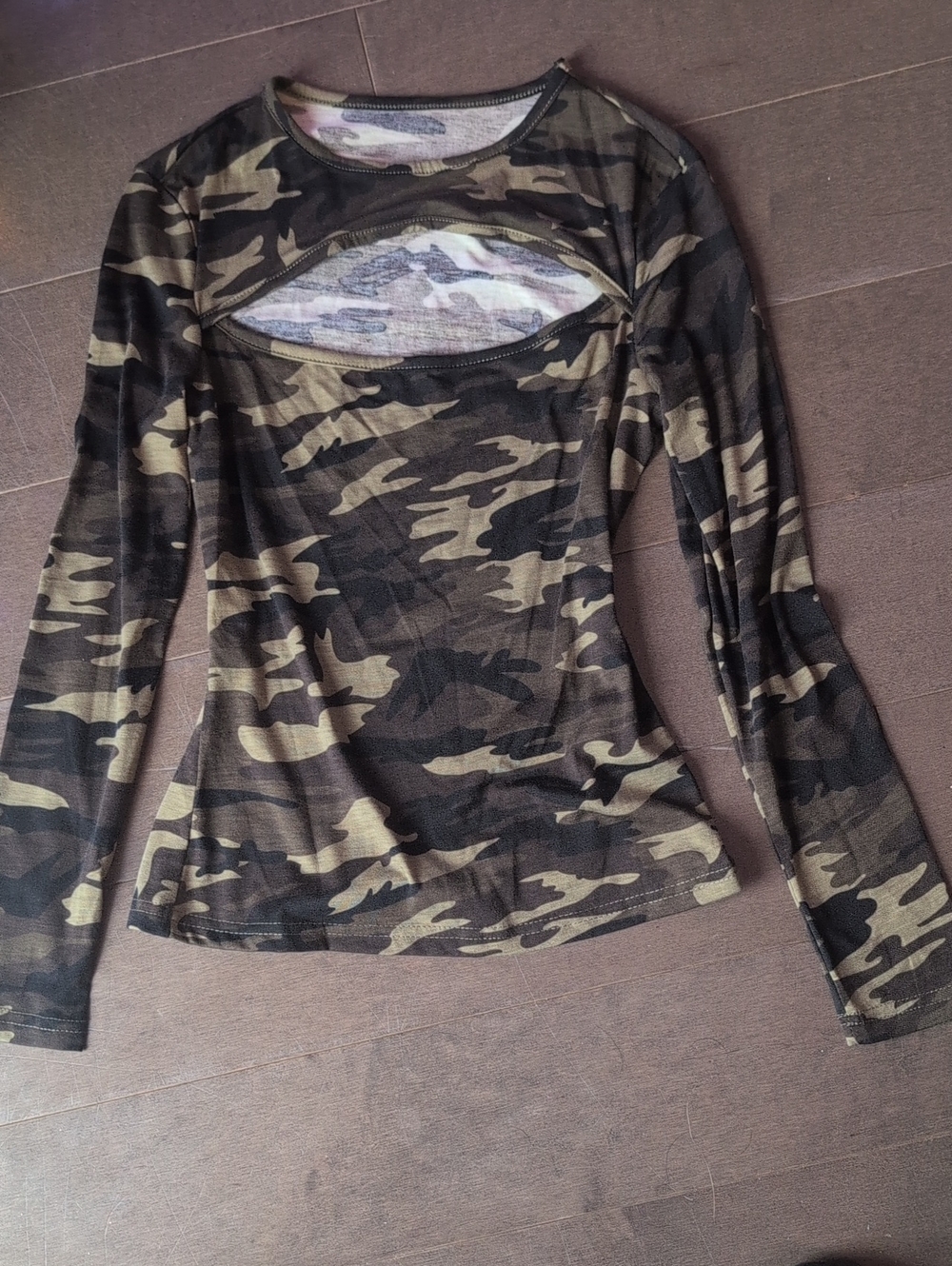 SHEIN Olive Green and Black Camo Long Sleeve Cutout Top